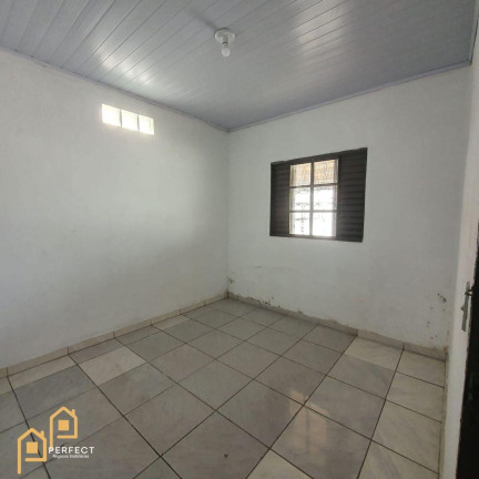 Imagem Casa com 2 Quartos à Venda, 300 m² em Parque Paduan - Taubaté Imagem Casa com 2 Quartos à Venda, 300 m² em Parque Paduan - Taubaté