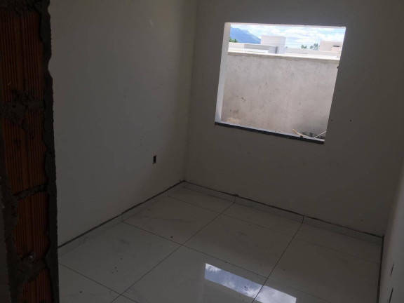 Imagem Casa com 2 Quartos à Venda, 67 m² em Tijucas Imagem Casa com 2 Quartos à Venda, 67 m² em Tijucas