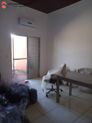 Imagem Casa com 4 Quartos à Venda, 250 m² em Laranjal Paulista Imagem Casa com 4 Quartos à Venda, 250 m² em Laranjal Paulista