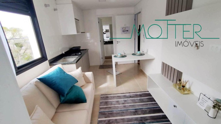 Imagem Apartamento com 1 Quarto à Venda, 24 m² em Portao - Curitiba