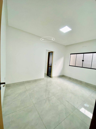 Imagem Casa com 3 Quartos à Venda, 127 m² em Jardim Helvécia - Aparecida De Goiânia Imagem Casa com 3 Quartos à Venda, 127 m² em Jardim Helvécia - Aparecida De Goiânia