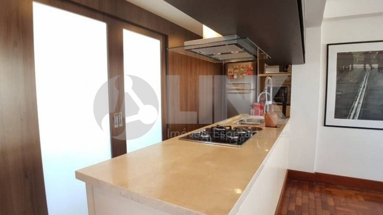 Imagem Apartamento com 3 Quartos à Venda, 149 m² em Moinhos De Vento - Porto Alegre Imagem Apartamento com 3 Quartos à Venda, 149 m² em Moinhos De Vento - Porto Alegre