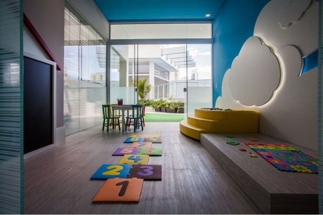 Imagem Imóvel com 3 Quartos à Venda, 134 m² em Centro - Balneário Camboriú Imagem Imóvel com 3 Quartos à Venda, 134 m² em Centro - Balneário Camboriú