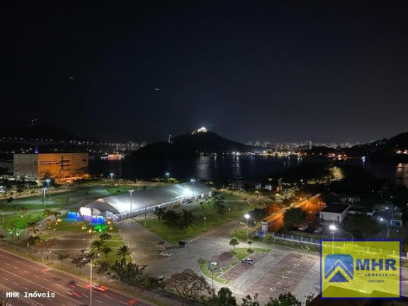 Imagem Apartamento com 3 Quartos à Venda, 142 m² em Enseada Do Suá - Vitória Imagem Apartamento com 3 Quartos à Venda, 142 m² em Enseada Do Suá - Vitória