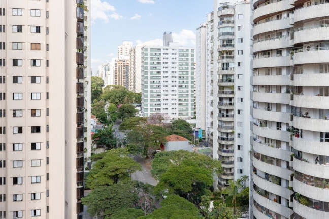 Imagem Imóvel com 4 Quartos à Venda, 156 m² em Moema - São Paulo Imagem Imóvel com 4 Quartos à Venda, 156 m² em Moema - São Paulo