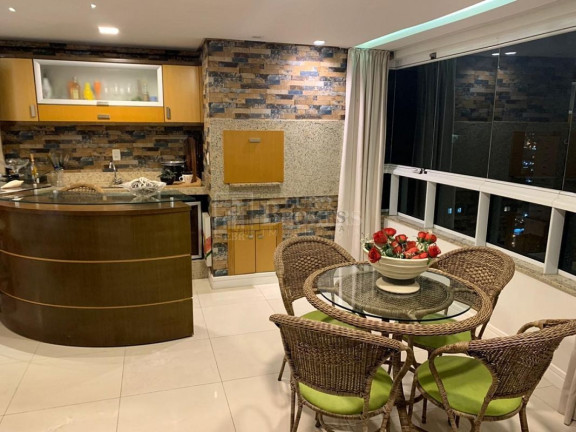 Imagem Cobertura com 4 Quartos à Venda, 237 m² em Centro - Balneário Camboriú Imagem Cobertura com 4 Quartos à Venda, 237 m² em Centro - Balneário Camboriú