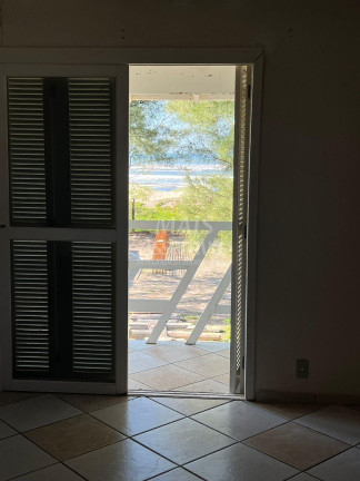 Imagem Sobrado com 3 Quartos à Venda, 112 m² em Jarim Beira Mar - Capão Da Canoa Imagem Sobrado com 3 Quartos à Venda, 112 m² em Jarim Beira Mar - Capão Da Canoa