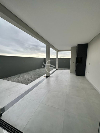 Imagem Casa com 3 Quartos à Venda, 191 m² em Iririú - Joinville