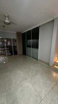 Imagem Casa com 4 Quartos à Venda, em Goiabeiras - Cuiabá Imagem Casa com 4 Quartos à Venda, em Goiabeiras - Cuiabá