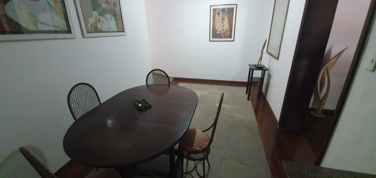 Imagem Casa com 4 Quartos à Venda, em São Francisco - Niterói Imagem Casa com 4 Quartos à Venda, em São Francisco - Niterói