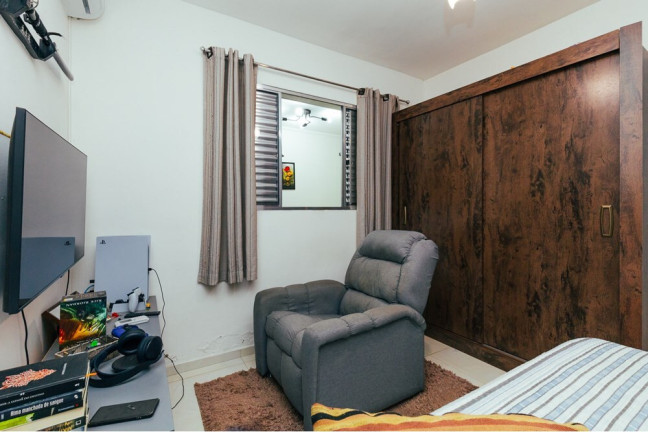 Imagem Casa com 2 Quartos à Venda, em Parque Almerinda Pereira Chaves - Jundiaí Imagem Casa com 2 Quartos à Venda, em Parque Almerinda Pereira Chaves - Jundiaí