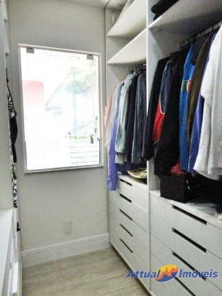 Imagem Casa com 4 Quartos à Venda, 225 m² em Quebra Frascos - Teresópolis Imagem Casa com 4 Quartos à Venda, 225 m² em Quebra Frascos - Teresópolis
