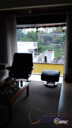 Imagem Sobrado com 3 Quartos à Venda, 396 m² em Vila Galvão - Guarulhos Imagem Sobrado com 3 Quartos à Venda, 396 m² em Vila Galvão - Guarulhos