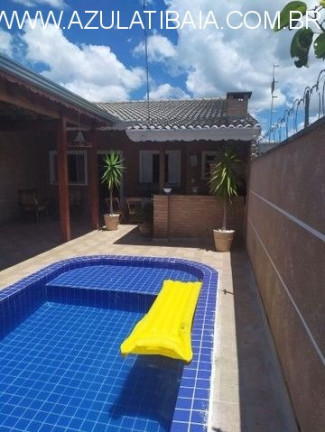 Imagem Casa com 2 Quartos à Venda, 125 m² em Nova Cerejeira - Atibaia Imagem Casa com 2 Quartos à Venda, 125 m² em Nova Cerejeira - Atibaia