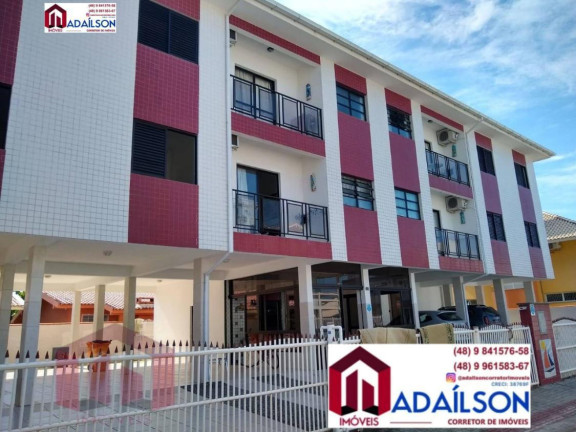 Imóvel com 9 Quartos à Venda, 720 m²