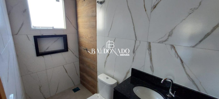 Imagem Casa com 2 Quartos à Venda, 70 m² em Centro - Extrema Imagem Casa com 2 Quartos à Venda, 70 m² em Centro - Extrema
