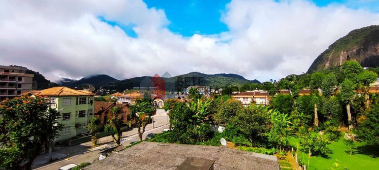 Imagem Apartamento com 2 Quartos para Alugar, 89 m² em Alto - Teresópolis