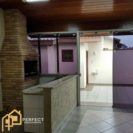 Imagem Casa com 4 Quartos para Alugar, 200 m² em Independência - Taubaté Imagem Casa com 4 Quartos para Alugar, 200 m² em Independência - Taubaté