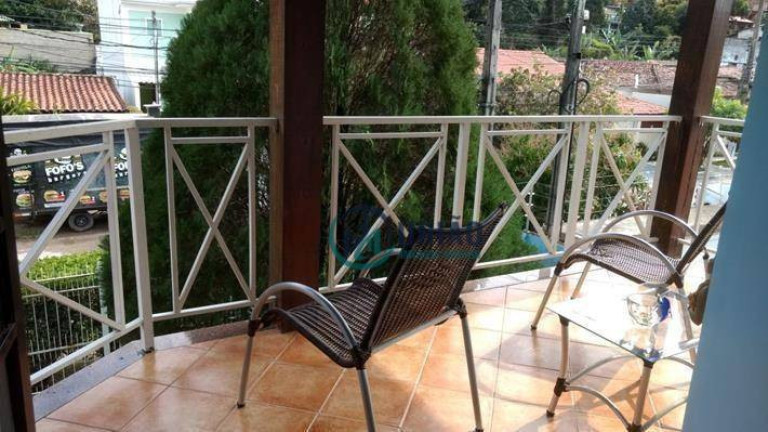 Imagem Casa com 4 Quartos à Venda, 320 m² em Itaipu - Niterói Imagem Casa com 4 Quartos à Venda, 320 m² em Itaipu - Niterói