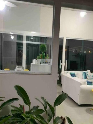 Imagem Casa com 6 Quartos à Venda, 280 m² em Juquehy - São Sebastião Imagem Casa com 6 Quartos à Venda, 280 m² em Juquehy - São Sebastião
