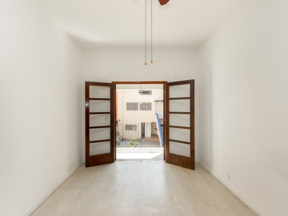 Imagem Casa com 3 Quartos à Venda, 232 m² em Ipiranga - São Paulo Imagem Casa com 3 Quartos à Venda, 232 m² em Ipiranga - São Paulo