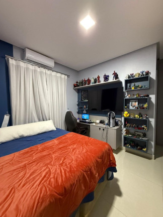 Imagem Casa com 3 Quartos à Venda, 195 m² em Ponta Negra - Manaus Imagem Casa com 3 Quartos à Venda, 195 m² em Ponta Negra - Manaus