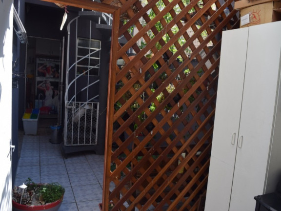 Imagem Casa com 3 Quartos à Venda, 400 m² em Vila Romana - São Paulo