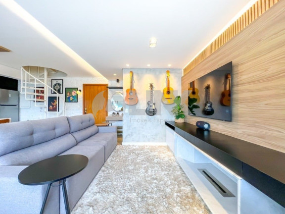 Imagem Imóvel com 2 Quartos à Venda, 101 m² em Mont Serrat - Porto Alegre Imagem Imóvel com 2 Quartos à Venda, 101 m² em Mont Serrat - Porto Alegre