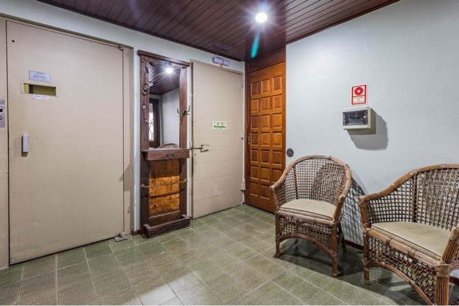 Imagem Imóvel com 1 Quarto à Venda, 53 m² em Azenha - Porto Alegre Imagem Imóvel com 1 Quarto à Venda, 53 m² em Azenha - Porto Alegre