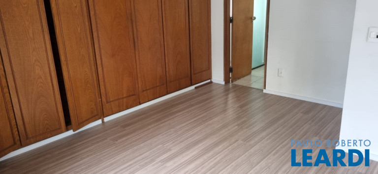 Imagem Apartamento com 4 Quartos para Alugar, 180 m² em Centro - Santo André Imagem Apartamento com 4 Quartos para Alugar, 180 m² em Centro - Santo André