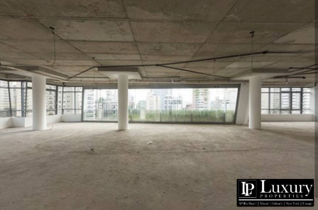 Imagem Apartamento com 4 Quartos à Venda, 585 m² em Itaim Bibi - São Paulo Imagem Apartamento com 4 Quartos à Venda, 585 m² em Itaim Bibi - São Paulo