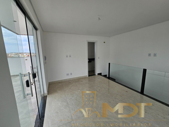 Imagem Imóvel com 3 Quartos à Venda, 110 m² em Copacabana - Belo Horizonte Imagem Imóvel com 3 Quartos à Venda, 110 m² em Copacabana - Belo Horizonte