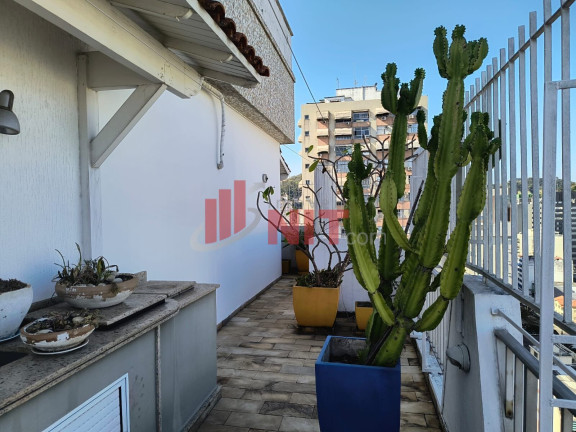 Imagem Cobertura com 3 Quartos à Venda, 200 m² em Icaraí - Niterói