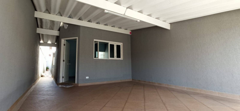 Casa com 2 Quartos para Alugar, 100 m² em Jardim Gurilândia - Taubaté