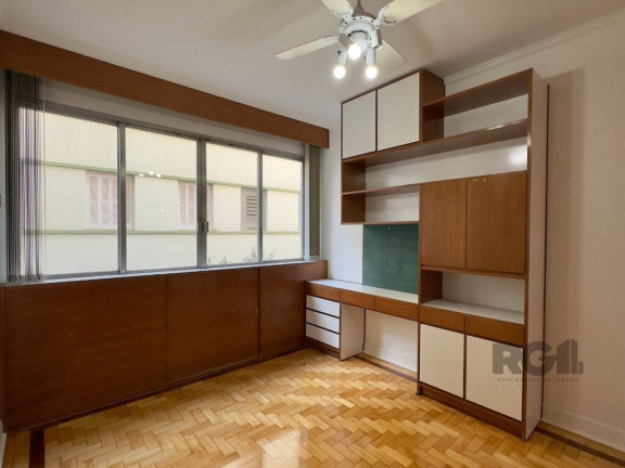 Imagem Imóvel com 3 Quartos à Venda, 170 m² em Centro Histórico - Porto Alegre Imagem Imóvel com 3 Quartos à Venda, 170 m² em Centro Histórico - Porto Alegre