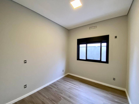 Imagem Casa com 3 Quartos à Venda, 165 m² em Caguassu - Sorocaba Imagem Casa com 3 Quartos à Venda, 165 m² em Caguassu - Sorocaba