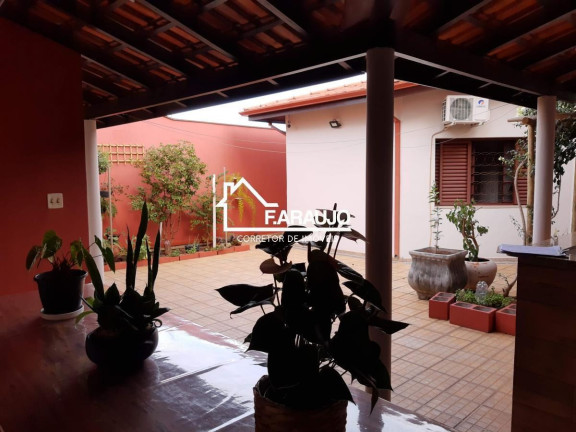 Imagem Casa com 3 Quartos à Venda, 304 m² em Vila Trujillo - Sorocaba Imagem Casa com 3 Quartos à Venda, 304 m² em Vila Trujillo - Sorocaba