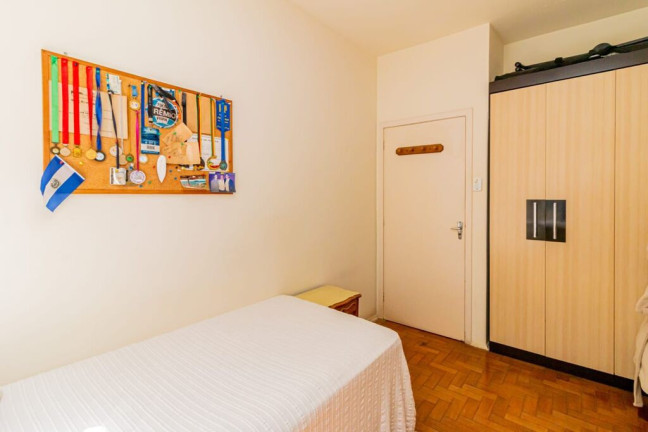 Imagem Apartamento com 3 Quartos à Venda, 100 m² em Menino Deus - Porto Alegre Imagem Apartamento com 3 Quartos à Venda, 100 m² em Menino Deus - Porto Alegre
