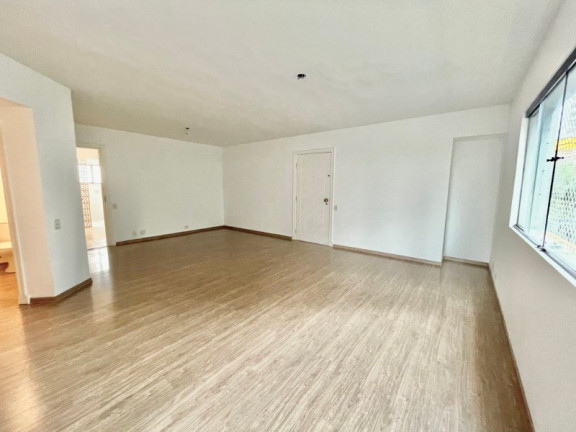 Imagem Imóvel com 3 Quartos à Venda, 126 m² em Pinheiros - São Paulo Imagem Imóvel com 3 Quartos à Venda, 126 m² em Pinheiros - São Paulo