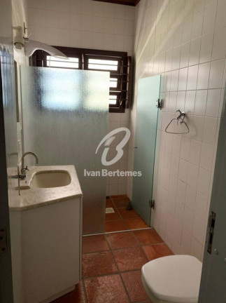 Imagem Casa com 4 Quartos para Temporada, em Centro - Bombinhas Imagem Casa com 4 Quartos para Temporada, em Centro - Bombinhas