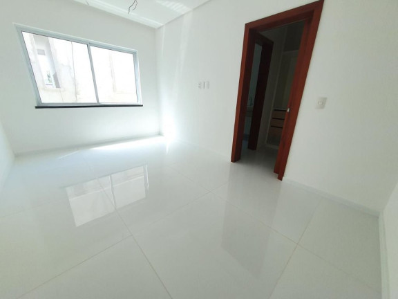 Imagem Casa com 5 Quartos à Venda, 480 m² em Porto Das Dunas - Fortaleza Imagem Casa com 5 Quartos à Venda, 480 m² em Porto Das Dunas - Fortaleza