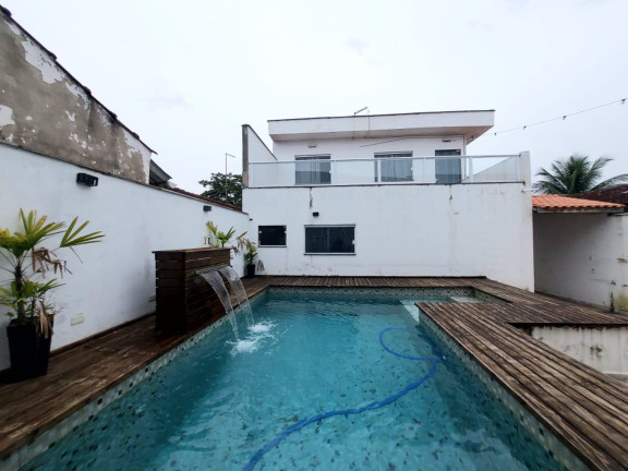 Imagem Casa com 4 Quartos à Venda, 260 m² em Gaivota (praia) - Itanhaém Imagem Casa com 4 Quartos à Venda, 260 m² em Gaivota (praia) - Itanhaém