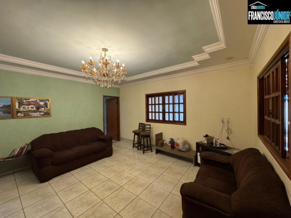 Imagem Casa com 3 Quartos à Venda, 369 m² em Residencial Sonho Dourado - Goiânia