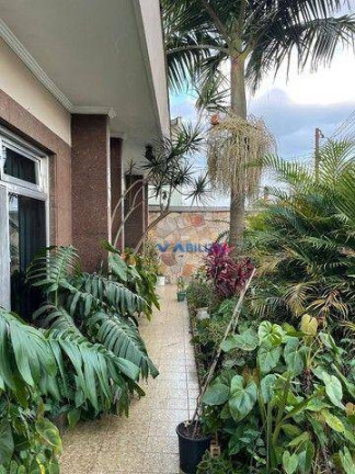 Imagem Casa com 5 Quartos à Venda, 363 m² em Jardim Monte Carmelo - Guarulhos Imagem Casa com 5 Quartos à Venda, 363 m² em Jardim Monte Carmelo - Guarulhos