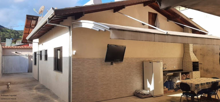 Imagem Casa com 3 Quartos à Venda, 200 m² em Jardim Campos Elísios - Poços De Caldas Imagem Casa com 3 Quartos à Venda, 200 m² em Jardim Campos Elísios - Poços De Caldas