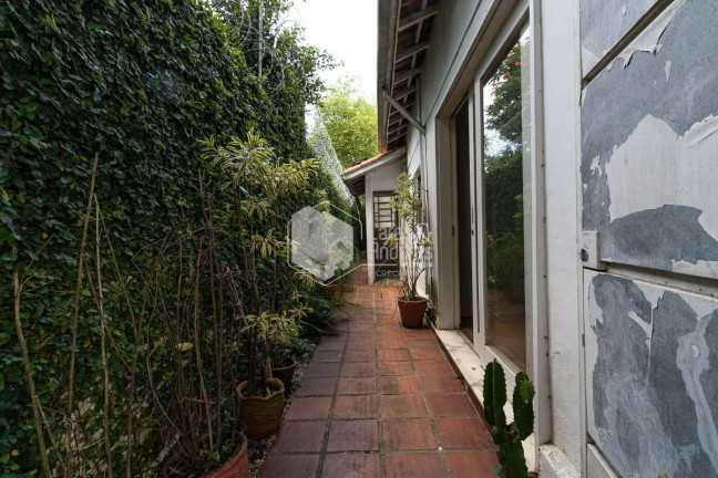 Imagem Casa com 1 Quarto à Venda, 190 m² em Vila Nova Conceição - São Paulo Imagem Casa com 1 Quarto à Venda, 190 m² em Vila Nova Conceição - São Paulo