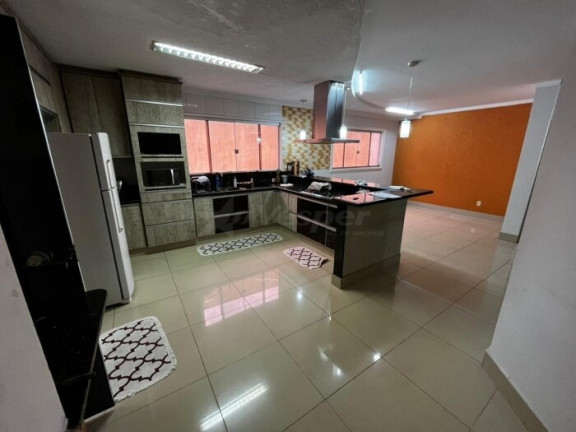 Imagem Sobrado com 4 Quartos à Venda, 205 m² em Garavelo - Aparecida De Goiânia Imagem Sobrado com 4 Quartos à Venda, 205 m² em Garavelo - Aparecida De Goiânia