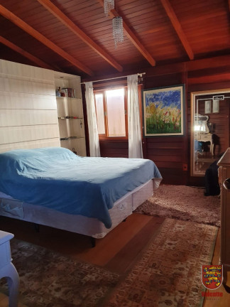 Imagem Casa com 4 Quartos à Venda, em Lagoa Da Conceição - Florianópolis Imagem Casa com 4 Quartos à Venda, em Lagoa Da Conceição - Florianópolis