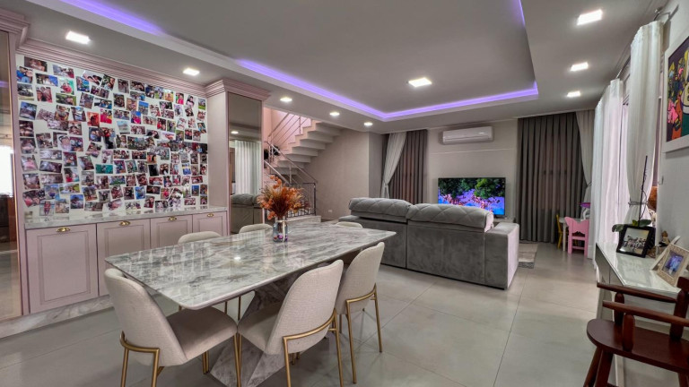 Imagem Casa com 3 Quartos à Venda, 291 m² em Três Fronteiras - Foz Do Iguaçu
