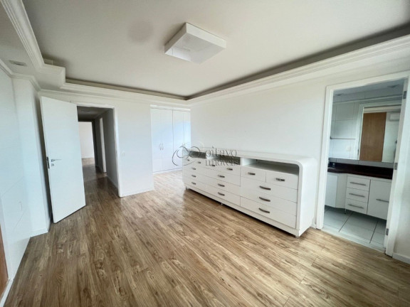 Imagem Apartamento com 3 Quartos à Venda, 170 m² em Cavaleiros - Macaé Imagem Apartamento com 3 Quartos à Venda, 170 m² em Cavaleiros - Macaé